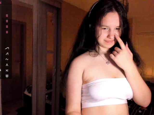 LisaMeowss webcam