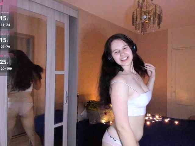 LisaMeowss webcam