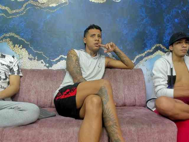 Naughty-Lovers Naughty-Lovers