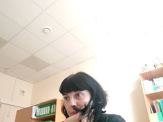 VikNika Porn Show
