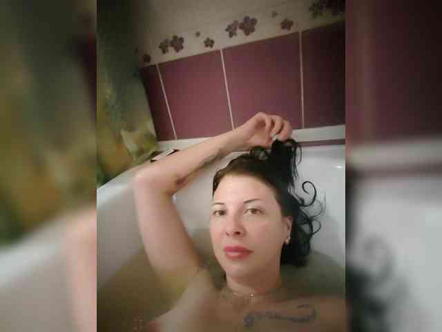 VikNika webcam