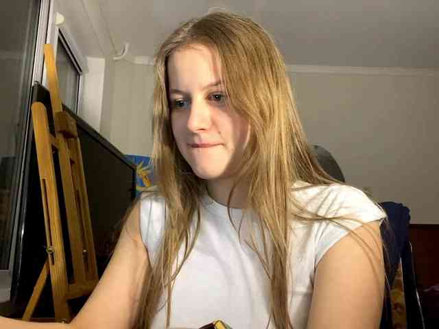 BettyannClay webcam