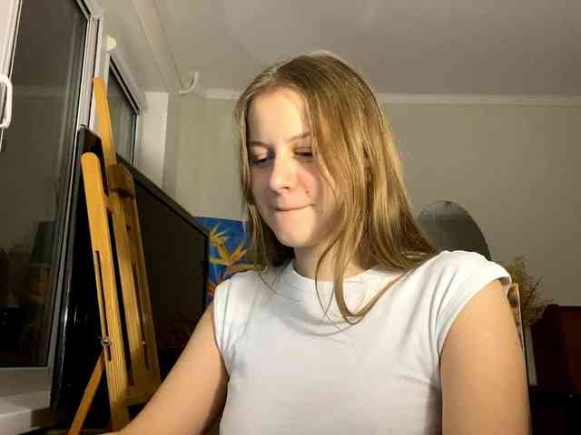 BettyannClay webcam