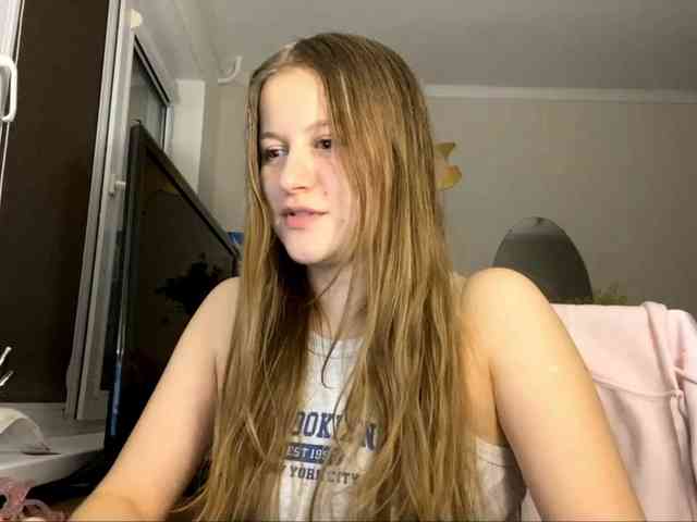 BettyannClay webcam