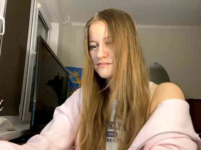 BettyannClay webcam