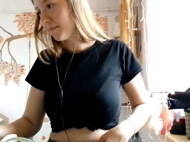 POTATO-GIRL from BongaCams is Freechat