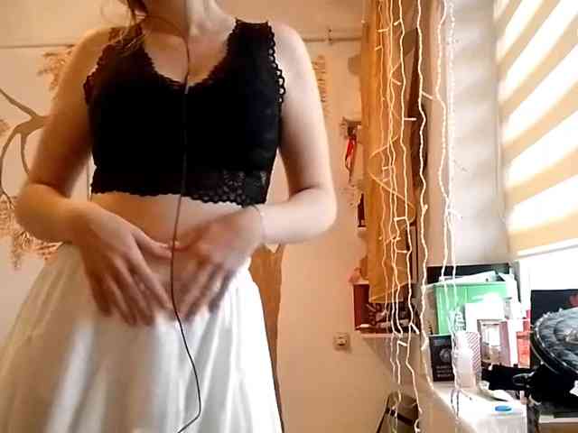 POTATO-GIRL webcam