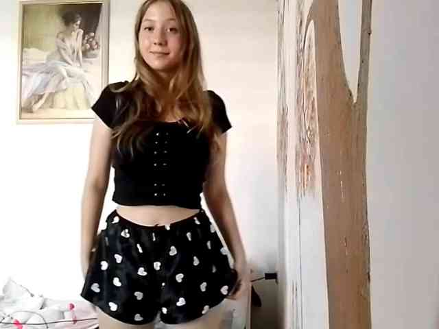 live web cam POTATO-GIRL