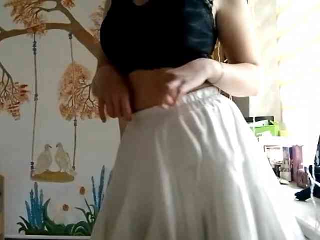 POTATO-GIRL webcam