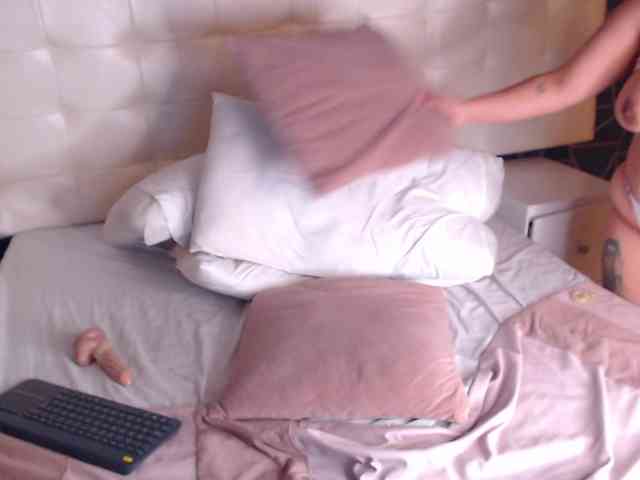 LunaDuquee webcam