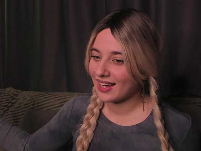 PinkiKitttti on BongaCams