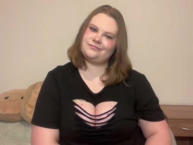 BriannaDoll's BongaCams show and profile