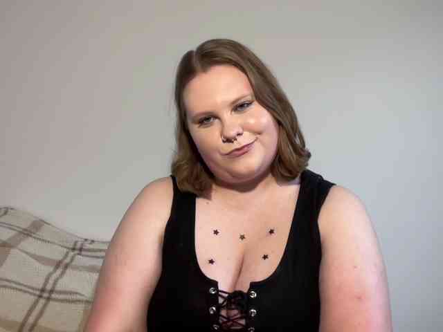 BriannaDoll webcam