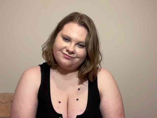 BriannaDoll webcam