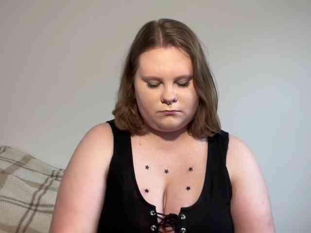 BriannaDoll webcam