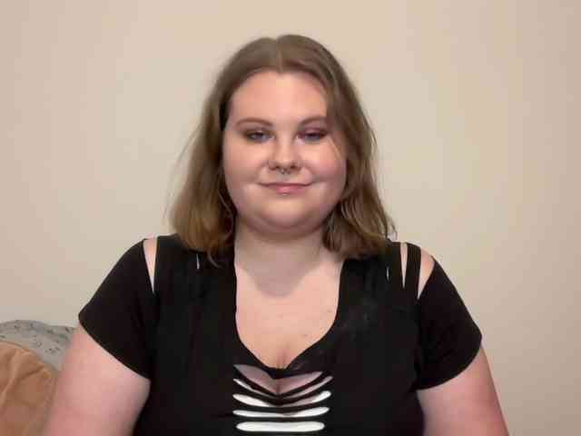 BriannaDoll webcam