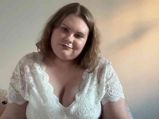 BriannaDoll webcam