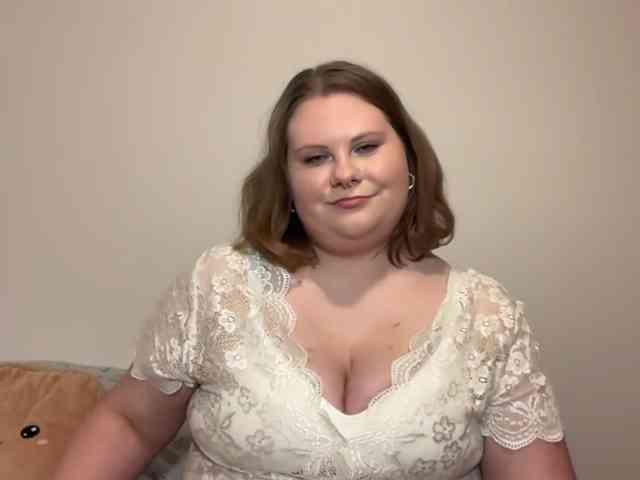 BriannaDoll webcam