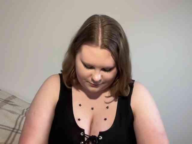 BriannaDoll webcam
