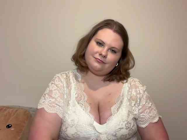 BriannaDoll webcam
