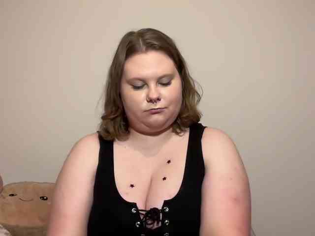 BriannaDoll webcam