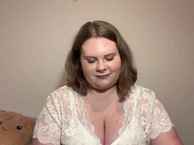 BriannaDoll webcam