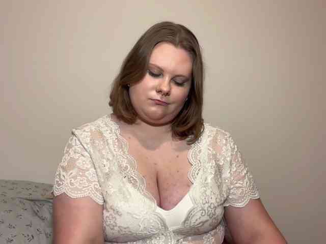 BriannaDoll webcam