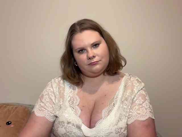 BriannaDoll webcam