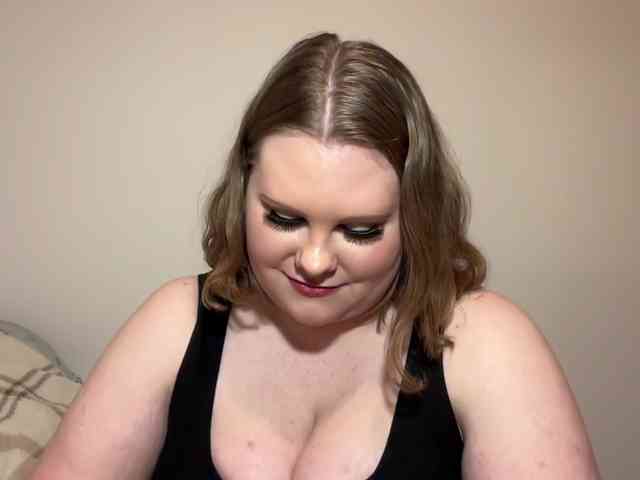 BriannaDoll webcam