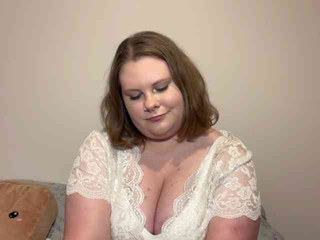 BriannaDoll webcam