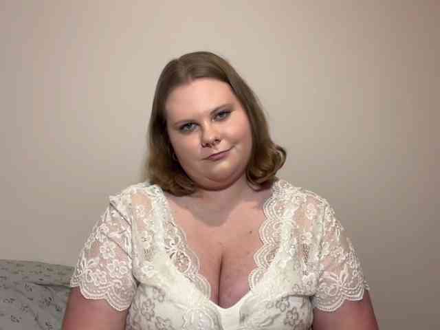 BriannaDoll webcam