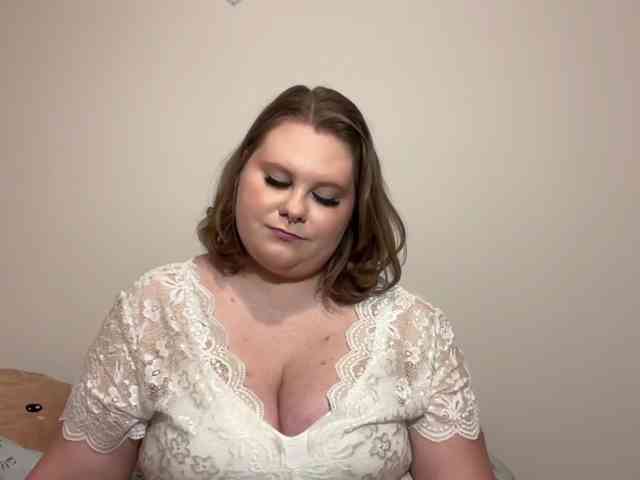 BriannaDoll webcam