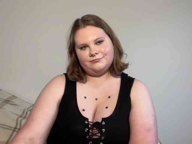 BriannaDoll webcam