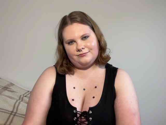 BriannaDoll webcam