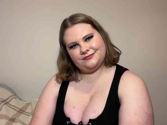 BriannaDoll webcam