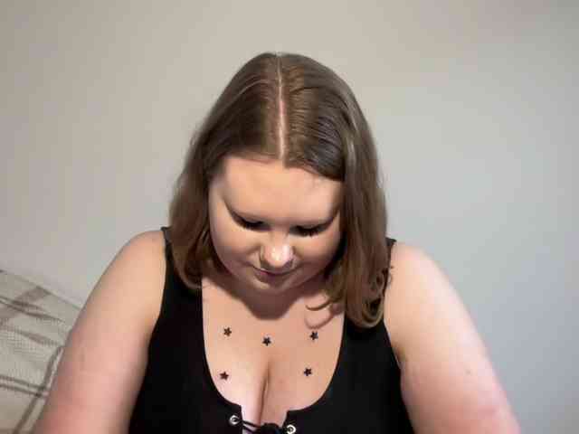 BriannaDoll webcam