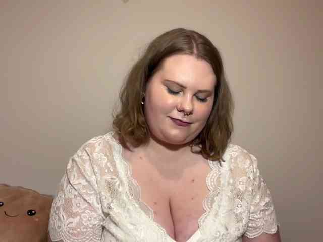 BriannaDoll webcam