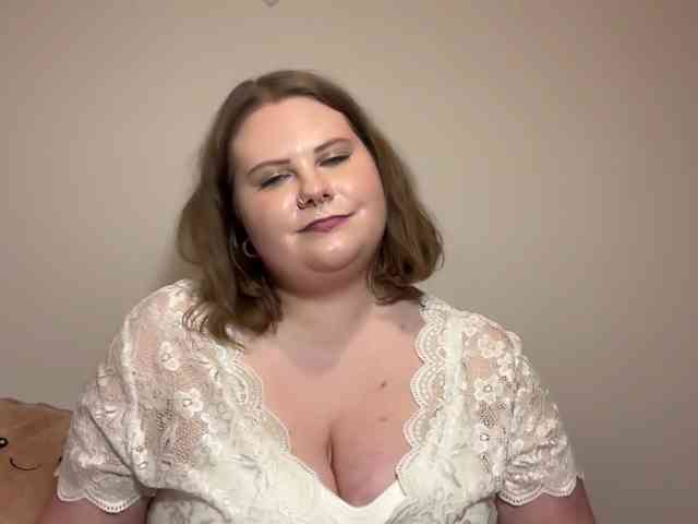 BriannaDoll webcam