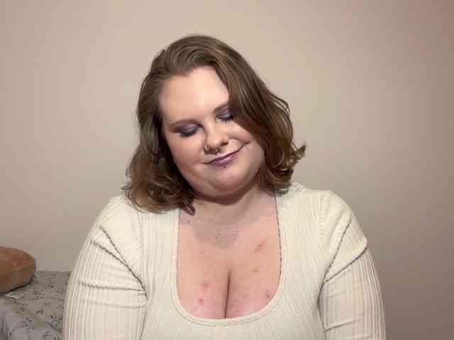 BriannaDoll webcam