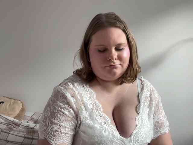 BriannaDoll Live Webcam on BongaCams