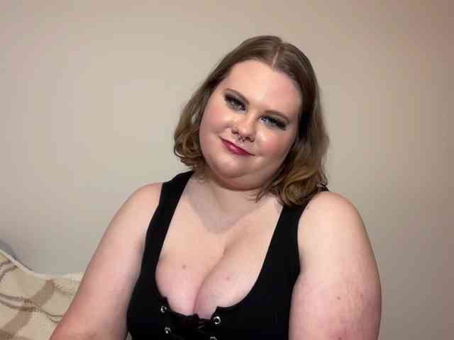 BriannaDoll webcam