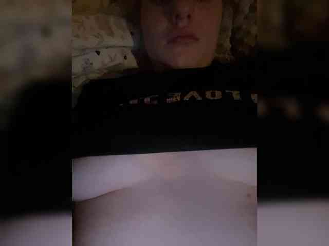Angelina-8 webcam