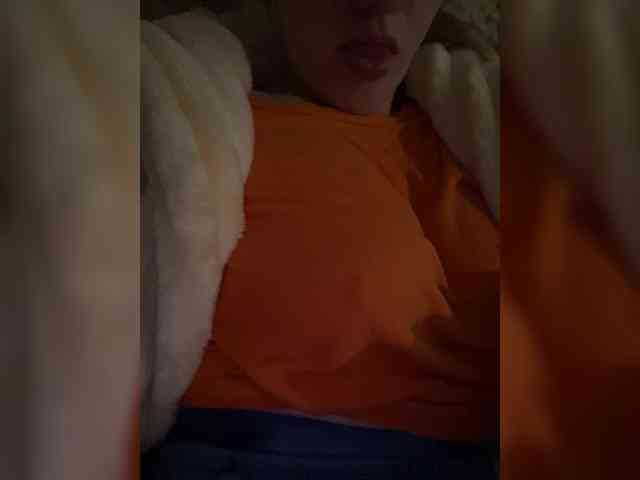 Angelina-8 webcam