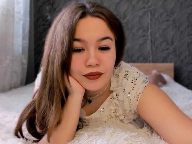 SaraKox's BongaCams show and profile