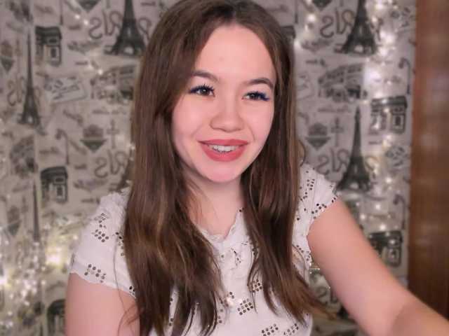 SaraKox's BongaCams show and profile