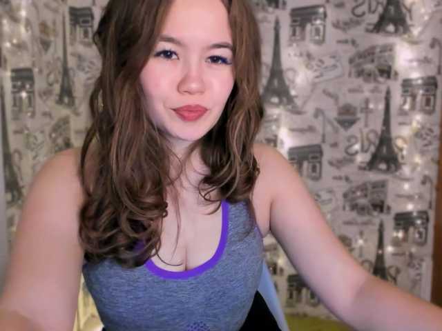 SaraKox's BongaCams show and profile