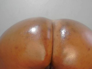Assqueen Porn Show