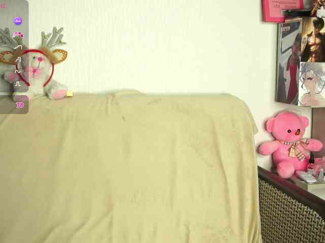 MollyHub69 webcam