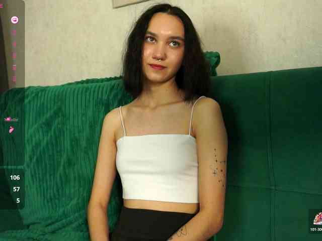 MollyHub69 webcam