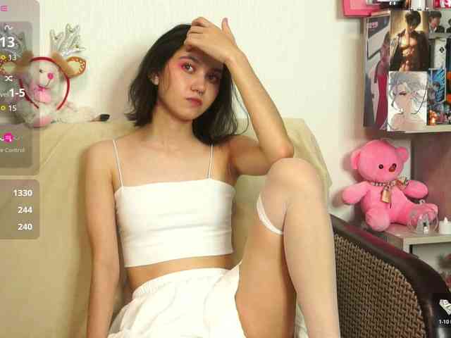MollyHub69 webcam